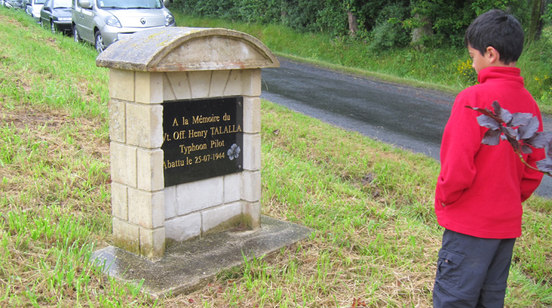 Henry Talalla memorial