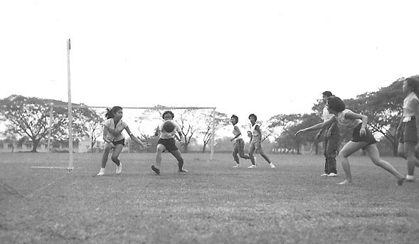 girls netball 1958