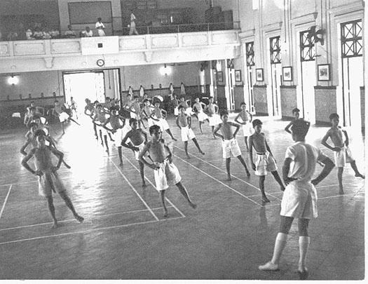 PE in the Hall (1960)