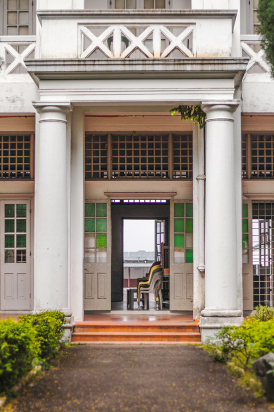 portico